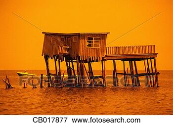 Picture - weathered shack 
on pier. fotosearch 
- search stock 
photos, pictures, 
images, and photo 
clipart