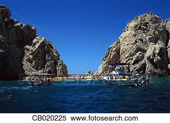 Stock Image - motorboats and 
beachgoers at 
beach. fotosearch 
- search stock 
photos, pictures, 
images, and photo 
clipart