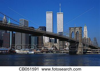 Stock Photography - brooklyn bridge 
and twin towers. 
fotosearch - search 
stock photos, 
pictures, images, 
and photo clipart