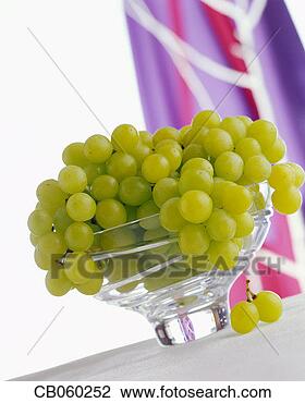 Stock Photo - bowl of green 
grapes. fotosearch 
- search stock 
photos, pictures, 
images, and photo 
clipart