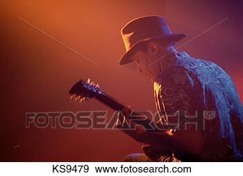 Stock Photograph - diversity, african 
american, concert, 
arts, art, arts 
& entertainment. 
fotosearch - search 
stock photos, 
pictures, images, 
and photo clipart