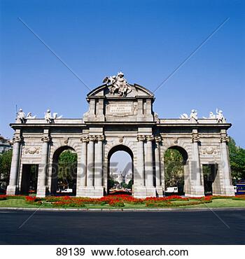 Stock Photograph - monument. fotosearch 
- search stock 
photos, pictures, 
images, and photo 
clipart
