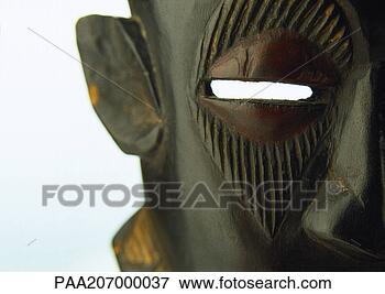Picture - masks, glance, 
african, africa, 
art, carved, sculpture. 
fotosearch - search 
stock photos, 
pictures, images, 
and photo clipart