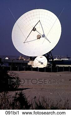 satellite-dish_~091bi1.jpg
