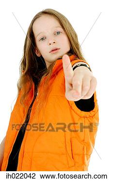 girl-showing-her_~ih022042.jpg